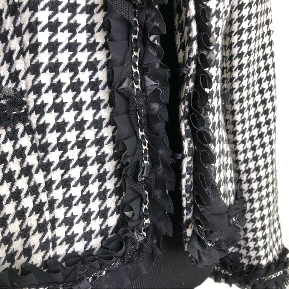 WHBM black and white houndstooth ruffle trim blazer size 8 - Picture 12 of 16